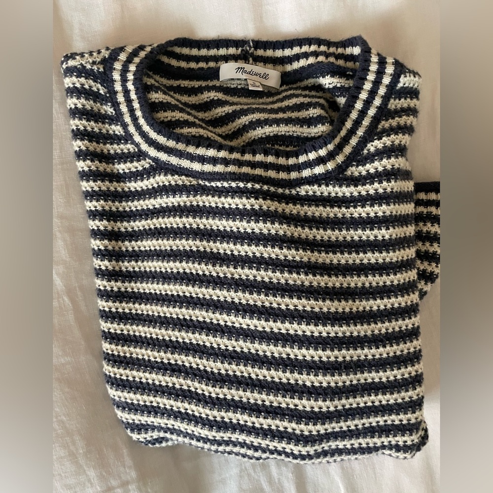 Medium Madewell blue and white stripe sweater